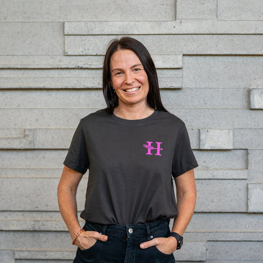 OG Logo Women's T-Shirt | Coal - Heads of Noosa Brewing Co.