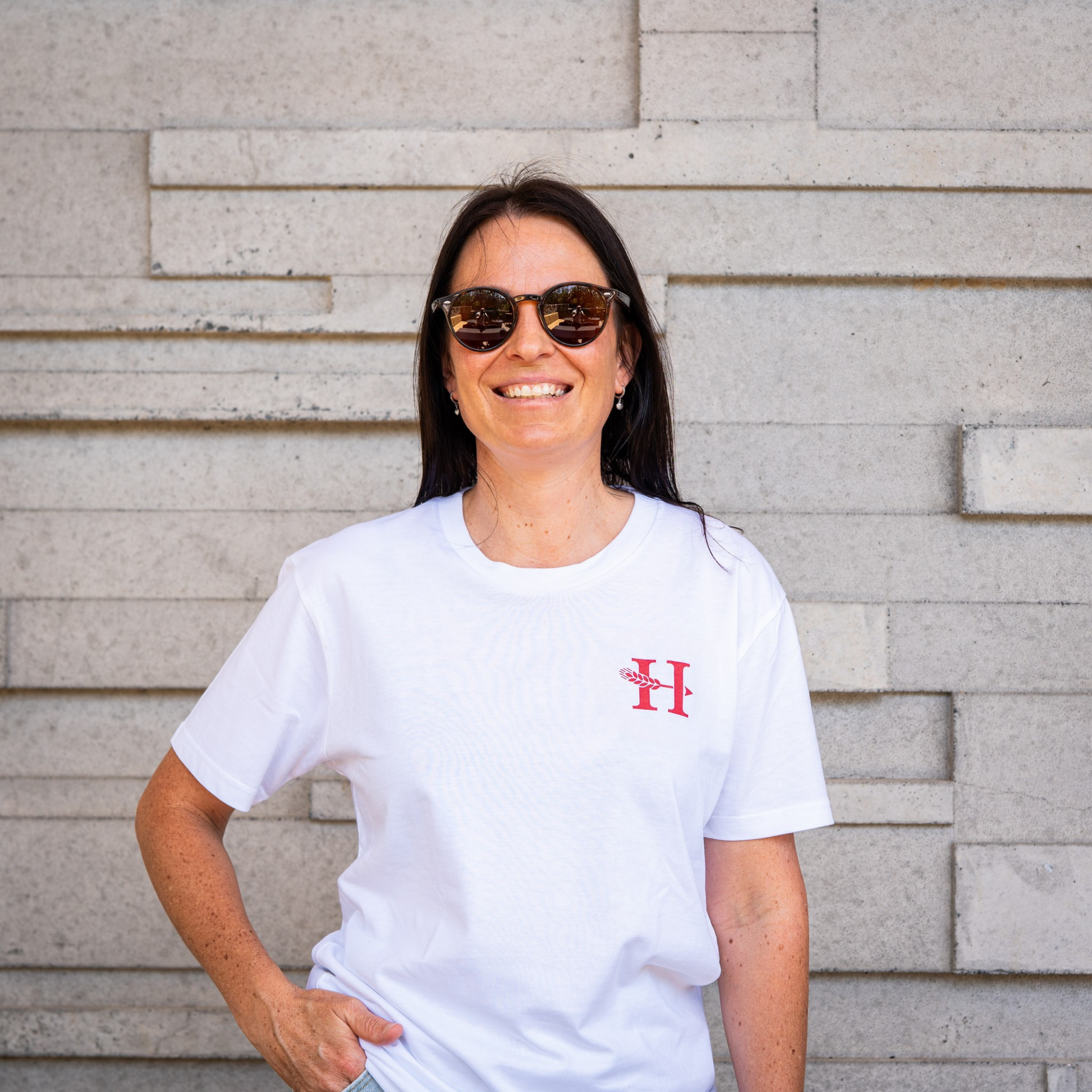 OG Logo Tee | White - Red/Charcoal Logo - Heads of Noosa Brewing Co.